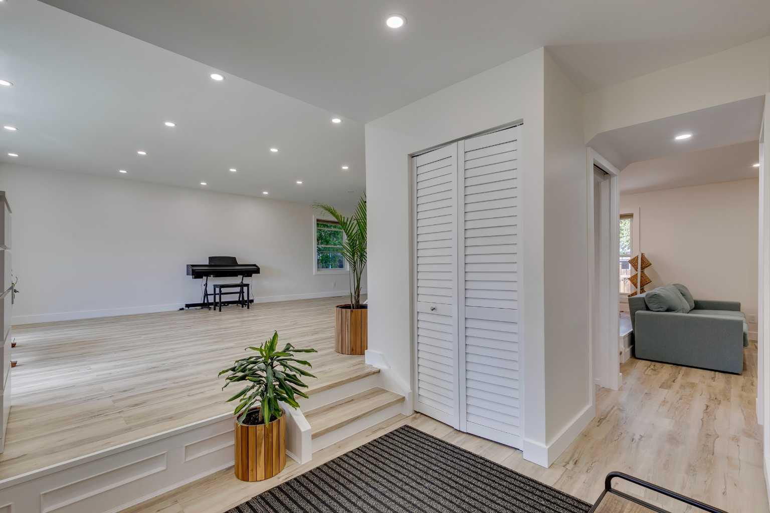 124 Brookmere Bay SW