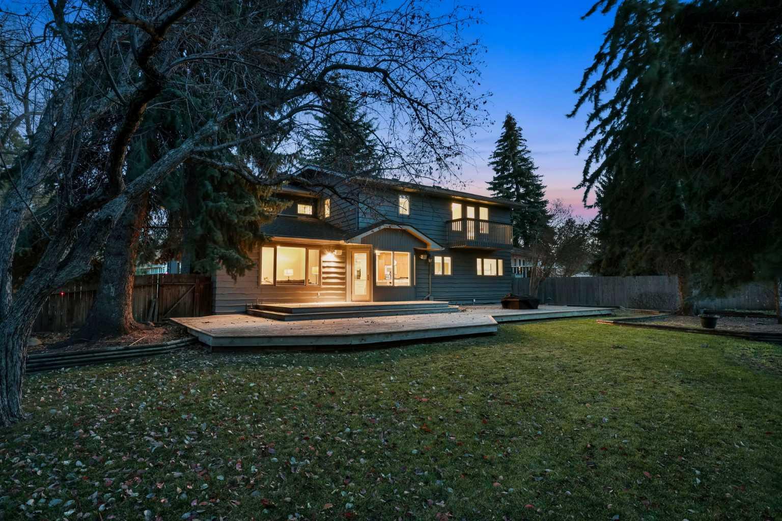 723 Willamette Drive SE