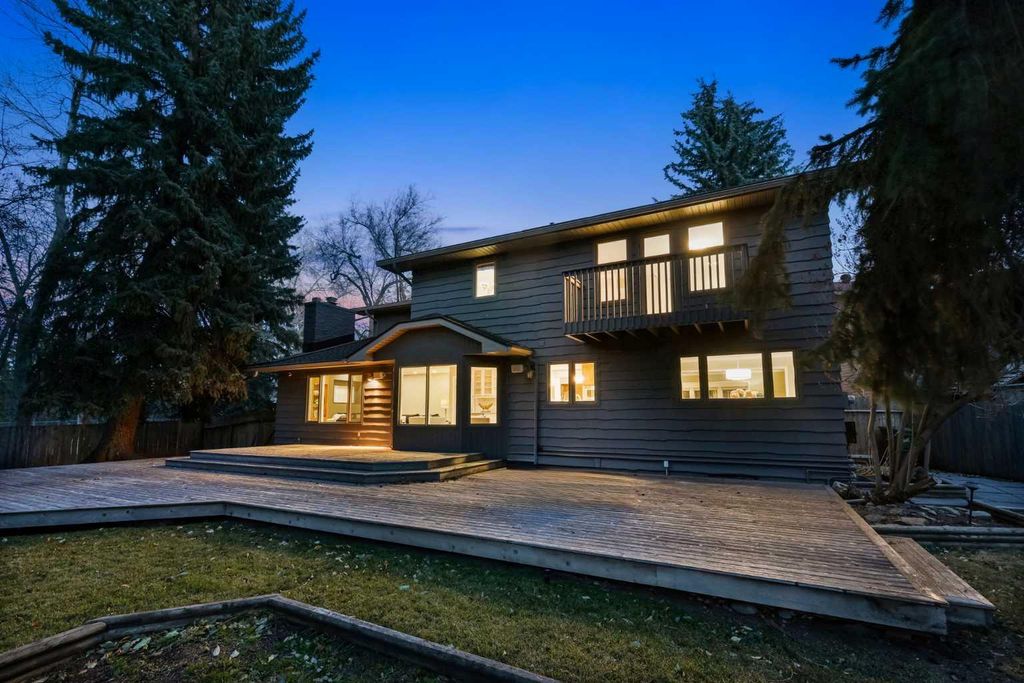 Photo of 723 Willamette Drive SE, Calgary, AB T2J 2A3 (MLS # A2293391)