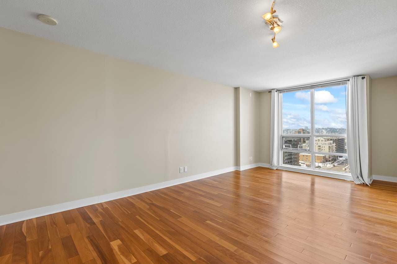 1110 11 Street SW 1206