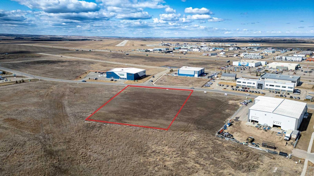 Photo of 12009 97 Avenue #Lot 3, Grande Prairie, AB T8W 0J7 (MLS # A2122284)