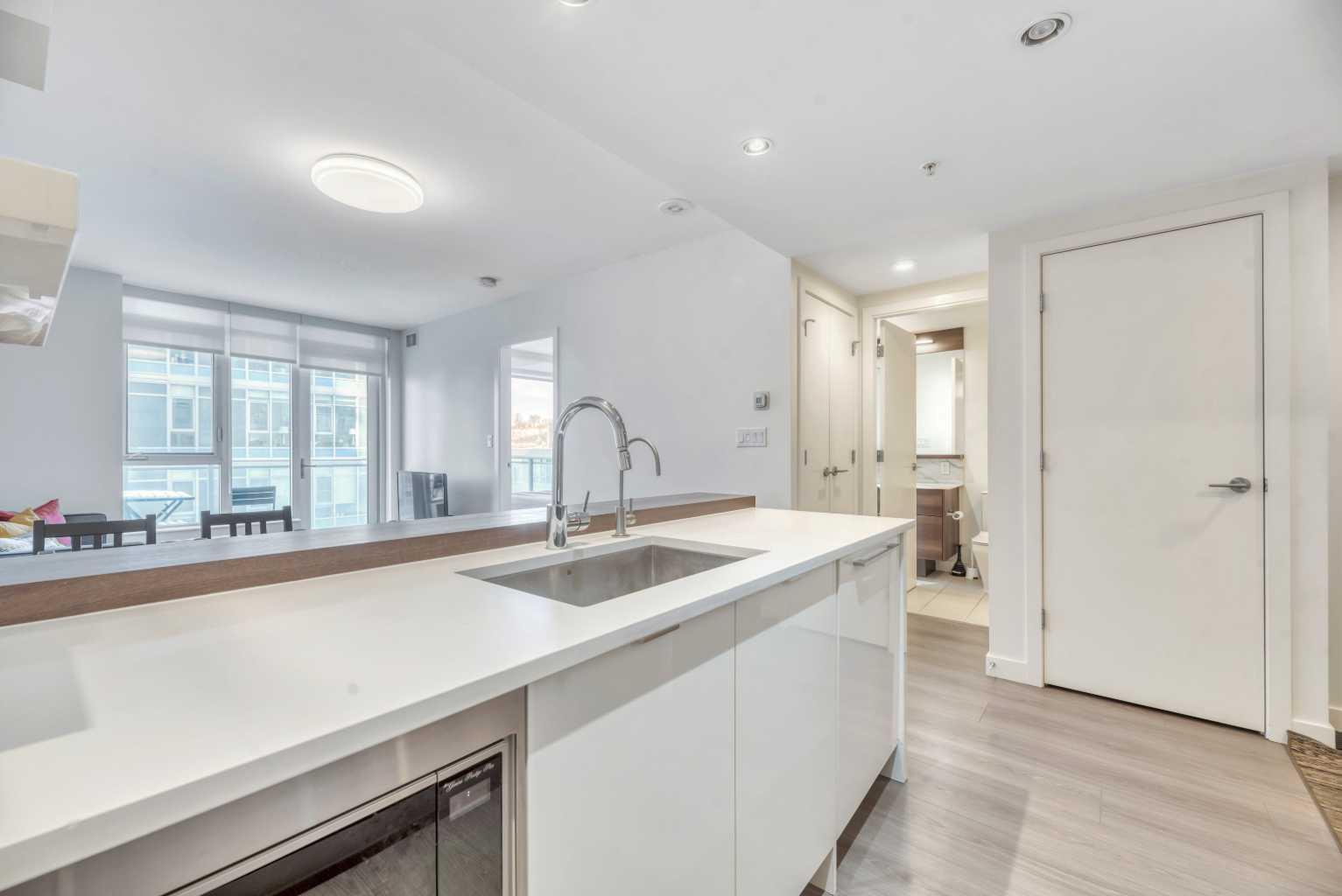 108 Waterfront Court SW 606