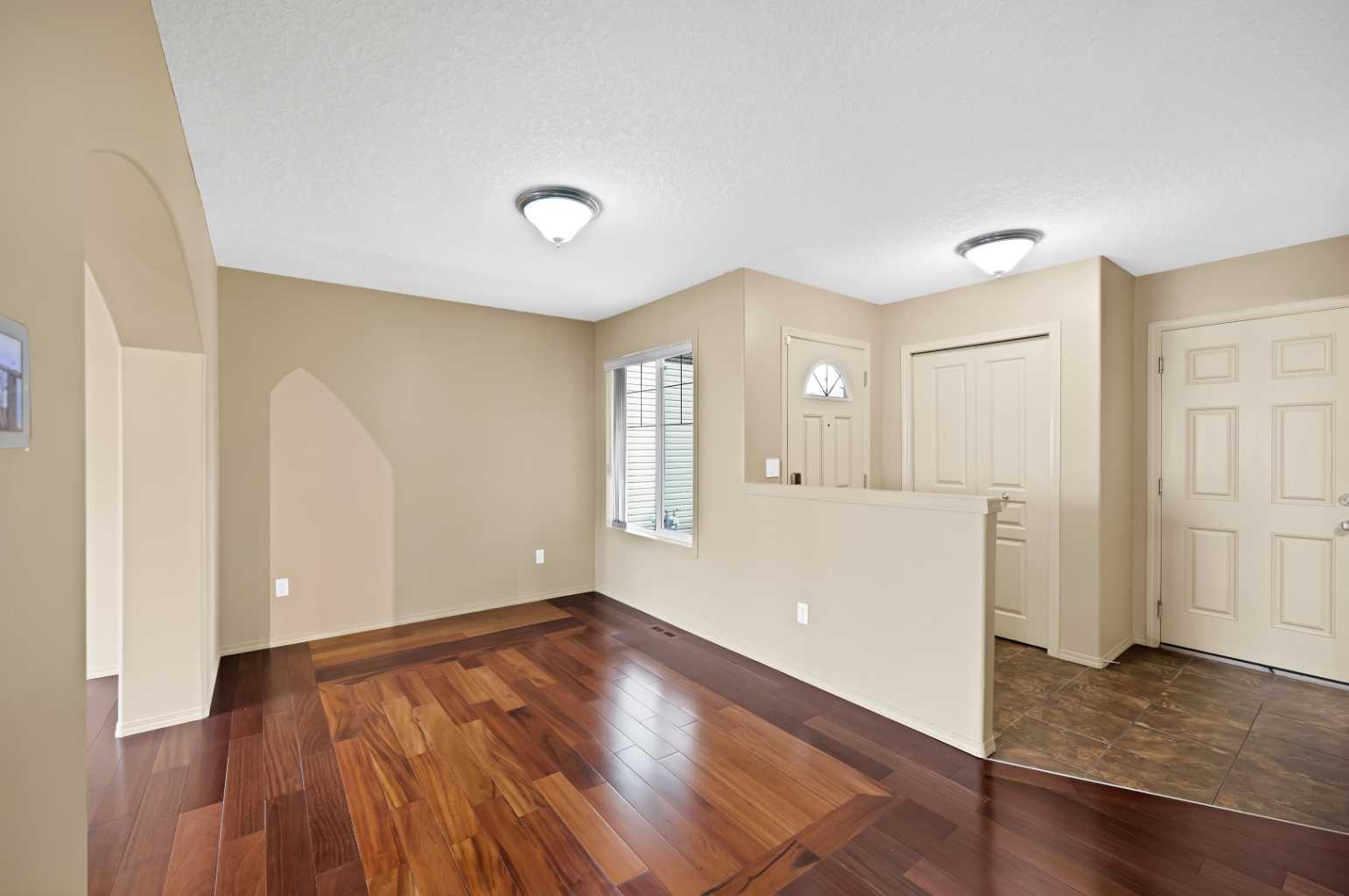 10 Bridlerange Circle SW