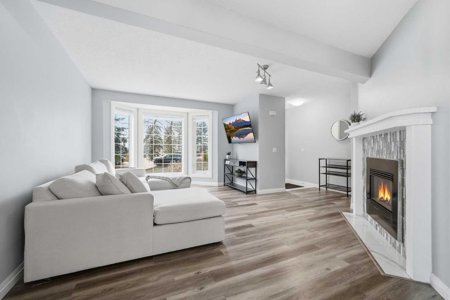 72 Abberfield Court NE