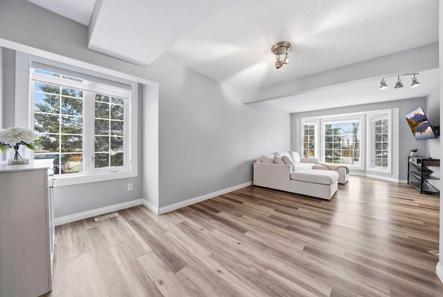 72 Abberfield Court NE