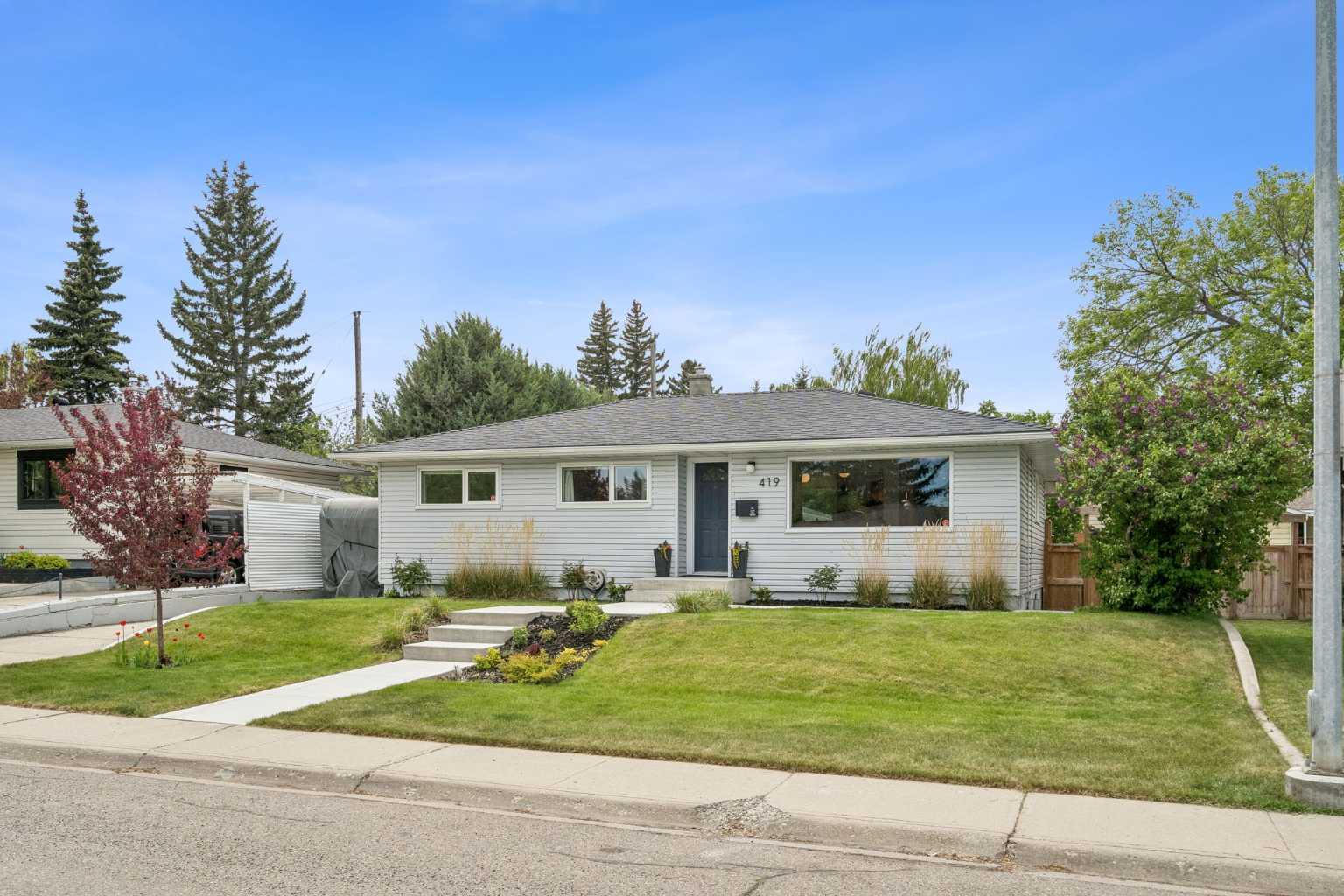 419 40 Street SW