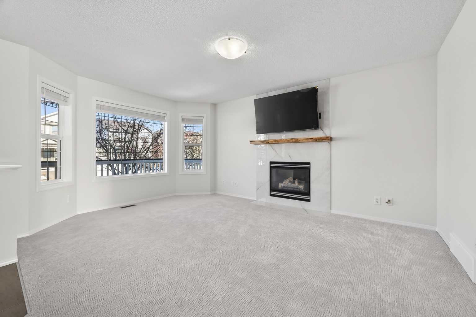 641 Evermeadow Road SW