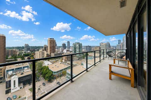 Photo of 1010 6 Street SW #1402, Calgary, AB T2R 1B4 (MLS # A2293188)