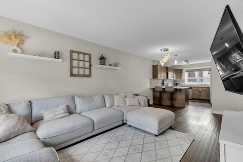Photo of 2461 Baysprings Link SW #305, Airdrie, AB T4B 4C6 (MLS # A2311049)