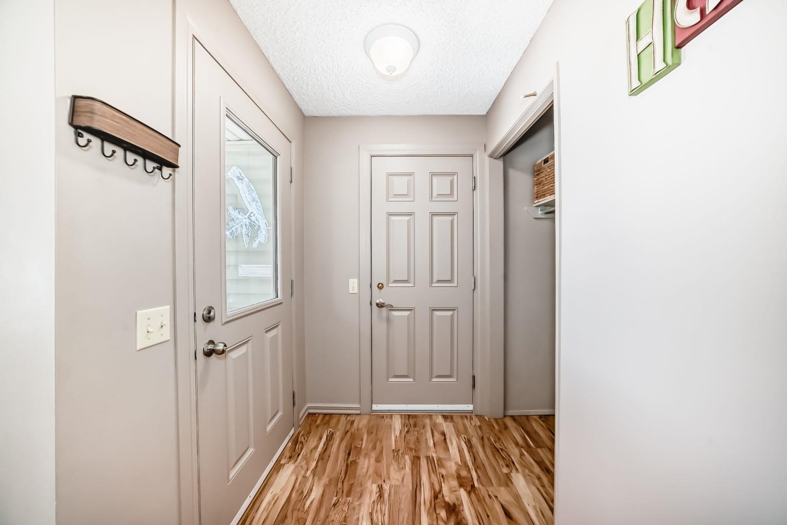 87 Berwick Crescent NW