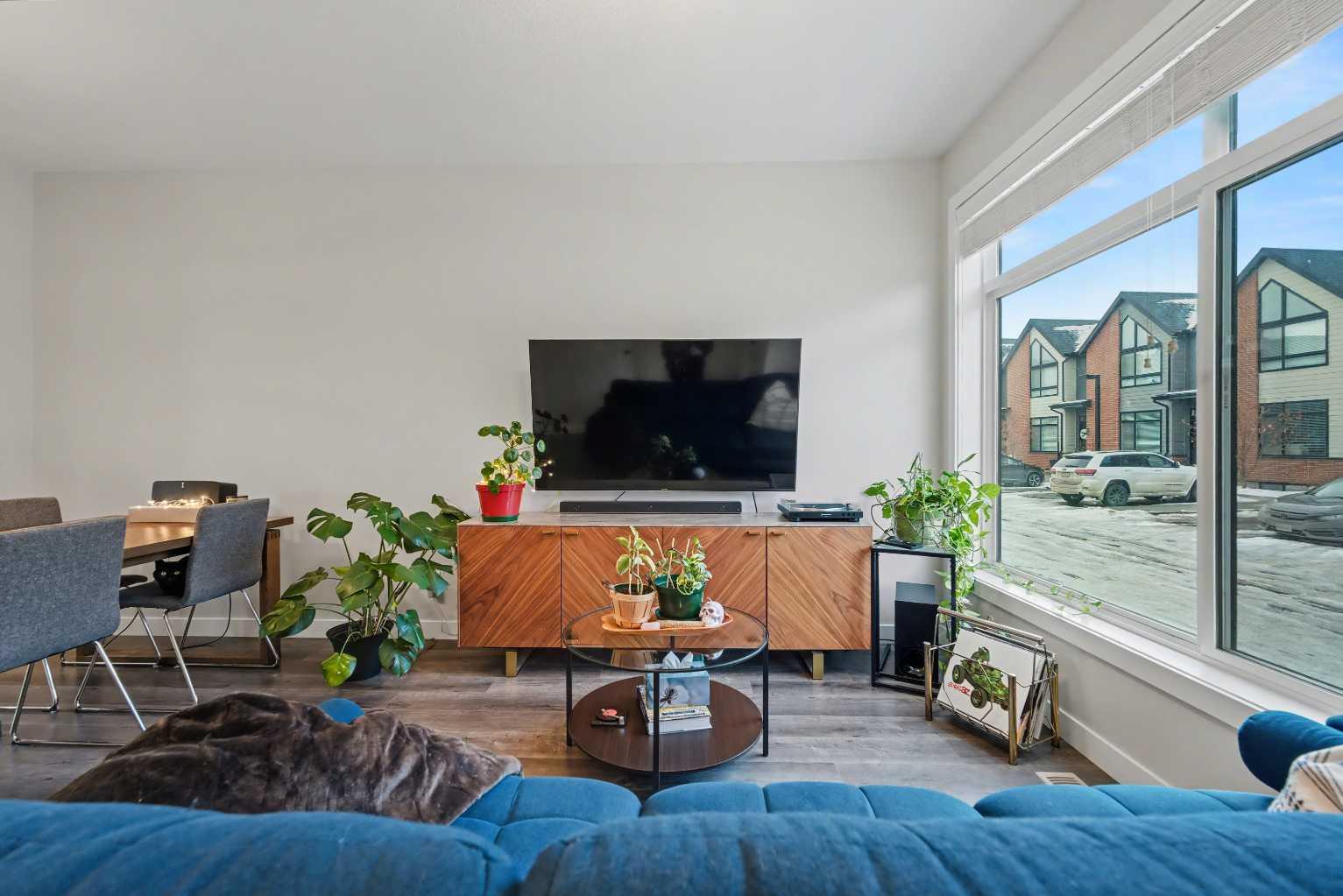 137 Sage Meadows Gardens NW