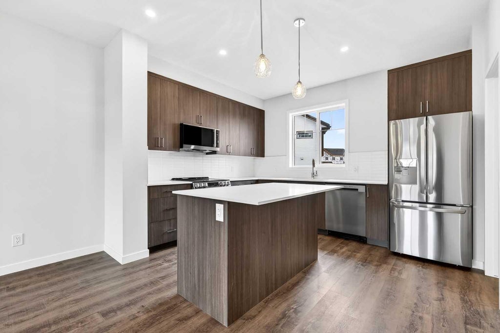 Photo of 10 Hotchkiss Parade SE, Calgary, AB T3S 0X5 (MLS # A2321271)