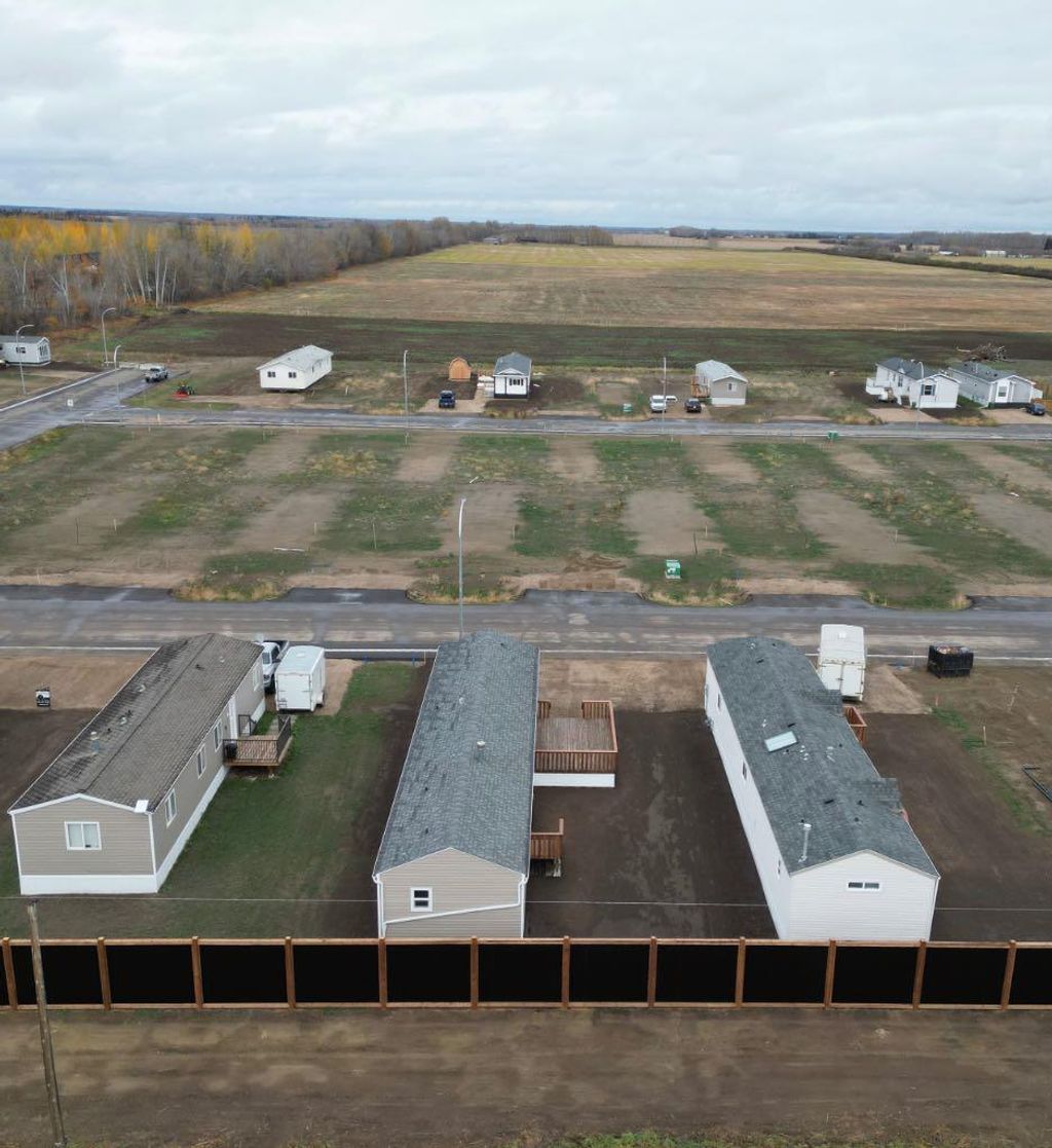 Photo of 10409 110 Ave St, La Crete, AB T0H 2H0 (MLS # A2265792)