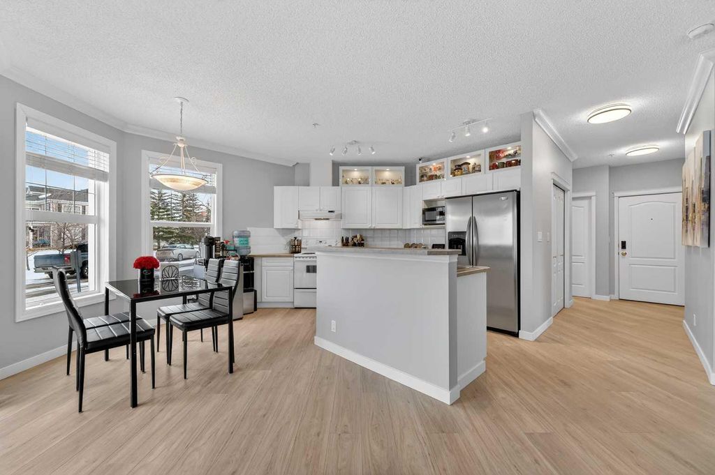 Photo of 78 Prestwick Gardens SE #102, Calgary, AB T2Z 3V2 (MLS # A2293135)