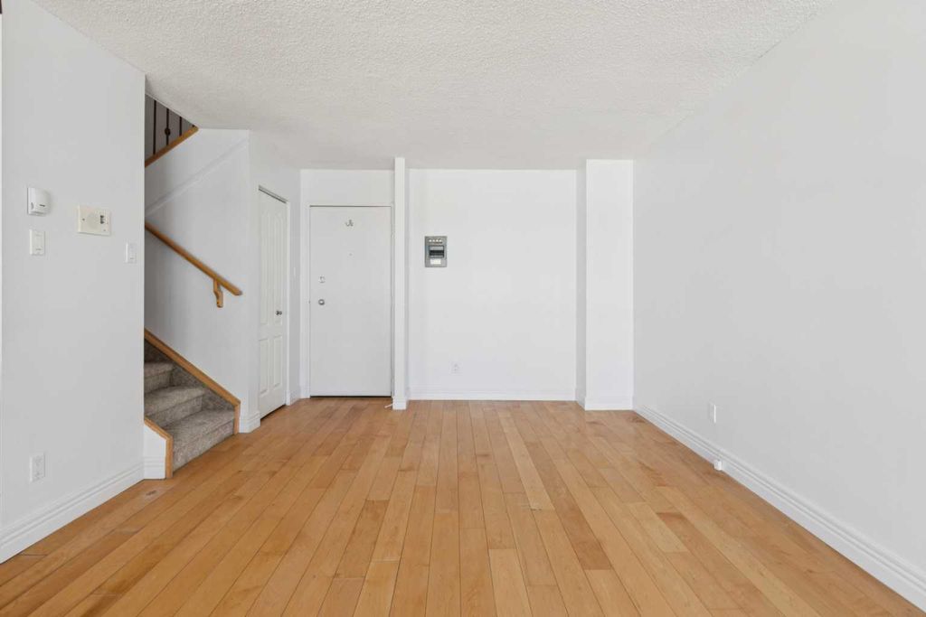 Photo of 1123 13 Avenue SW #509, Calgary, AB T2R 0L7 (MLS # A2296973)