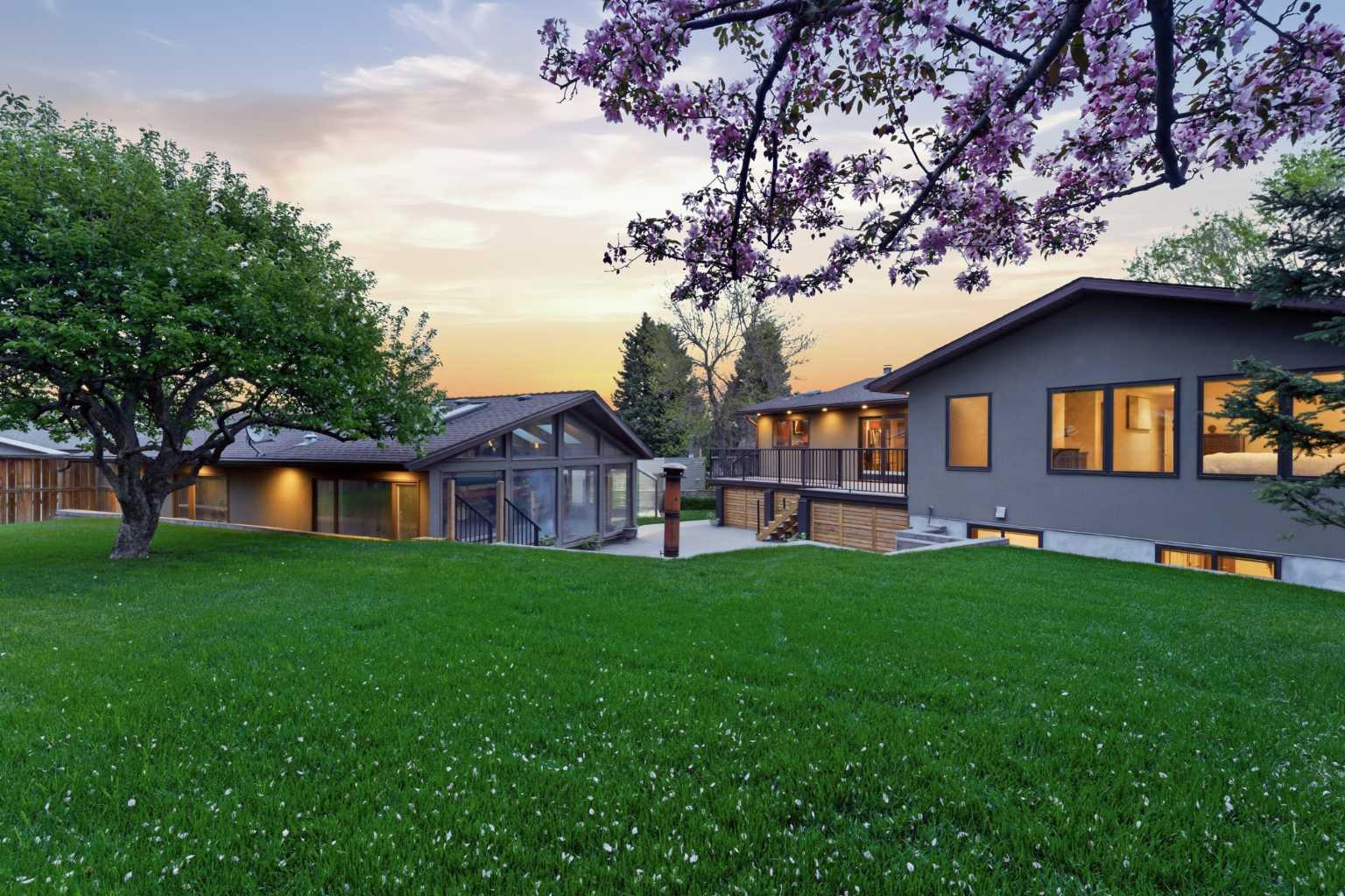 228 Cantrell Place SW