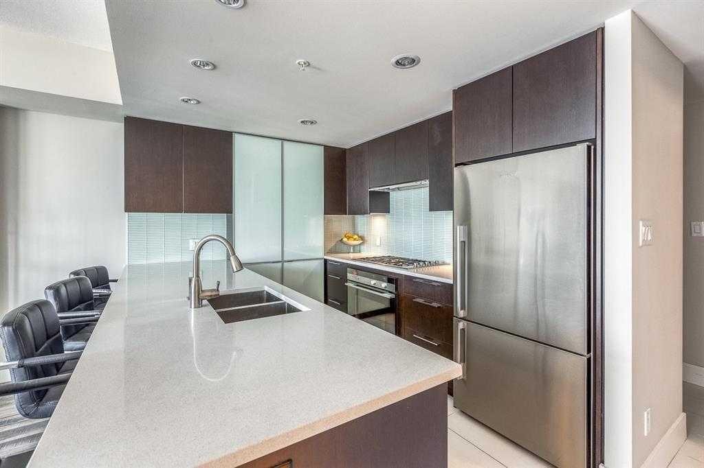 1111 10 Street SW 1005