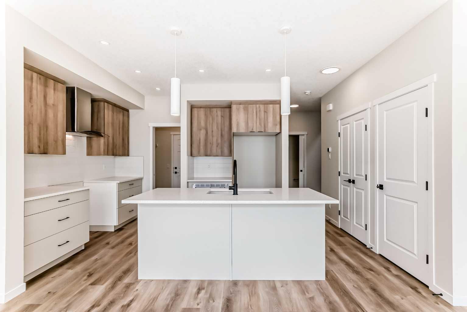 1069 Sawgrass Link NW