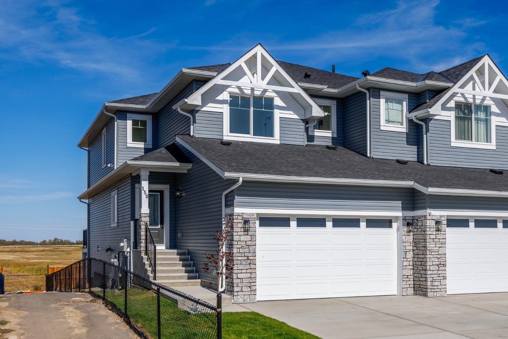 Photo of 150 Lakewood Crescent, Strathmore, AB T1P 0G6 (MLS # A2347228)