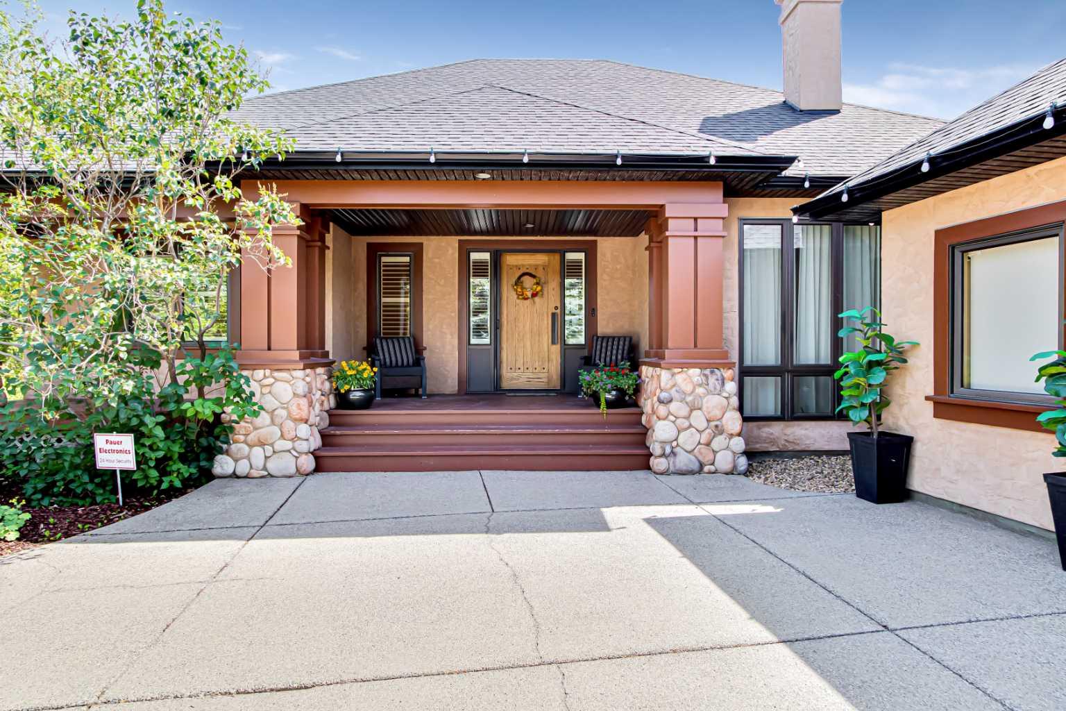 43 Summit Pointe Drive