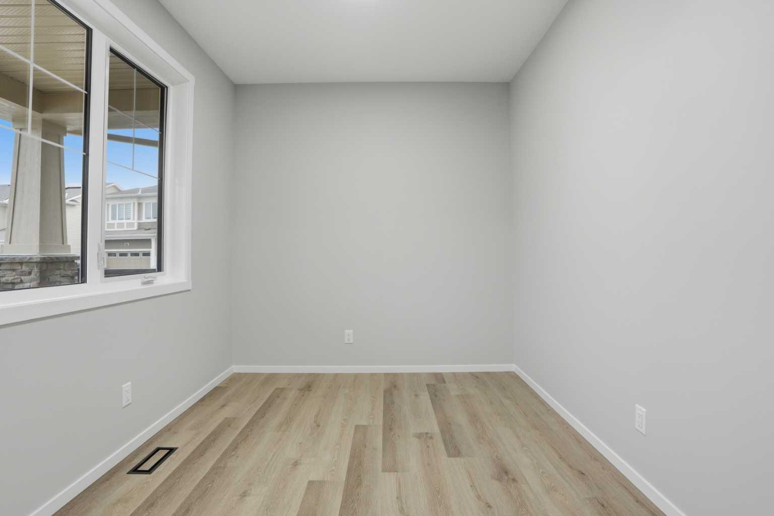 56 Cityline Manor NE