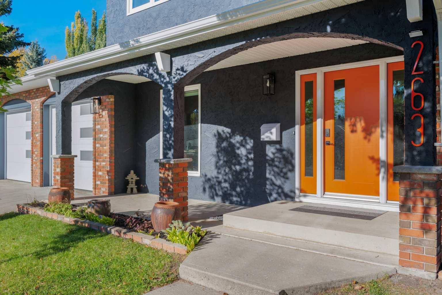 263 Silvergrove Place NW