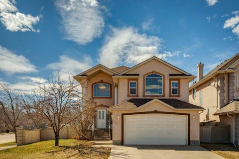 Photo of 450 Wentworth Place SW, Calgary, AB T3H 4L7 (MLS # A2301994)