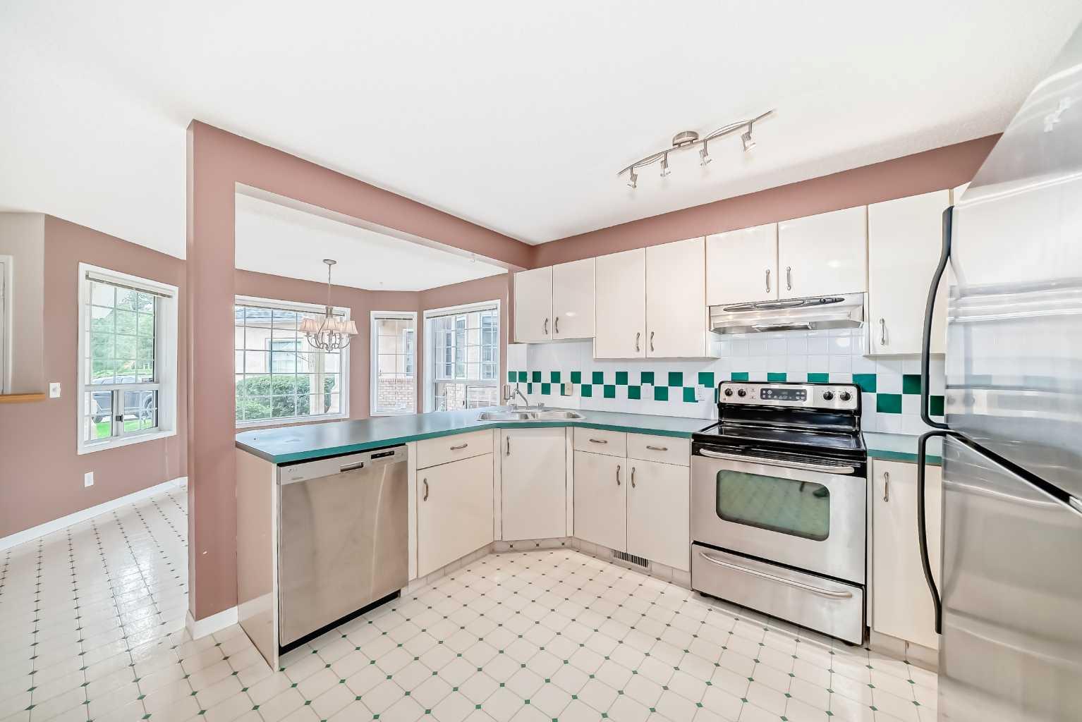 228 Scenic Acres Terrace NW