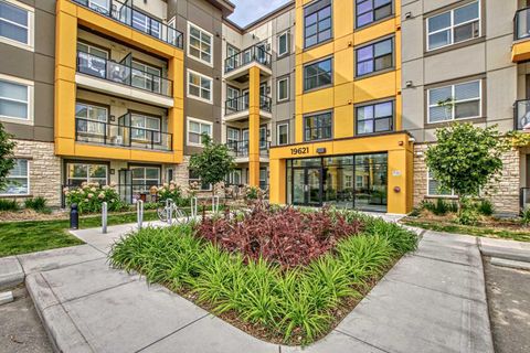 Photo of 19621 40 Street SE #112, Calgary, AB T3M 3B2 (MLS # A2263326) Photo of 19621 40 Street SE #112, Calgary, AB T3M 3B2 (MLS # A2263326)