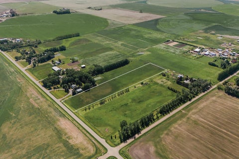 Photo of 7.76 Acres Township Road 84, Rural Lethbridge County, AB T1J 5N7 (MLS # A2328280)