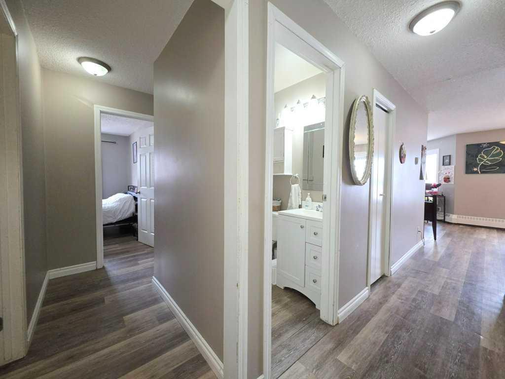 205 12 Avenue SW 210