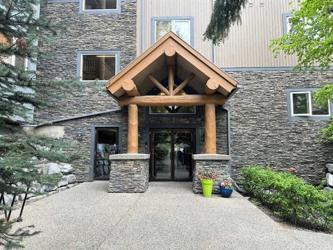 155 Crossbow Place 207 Canmore AB T1W 3H6