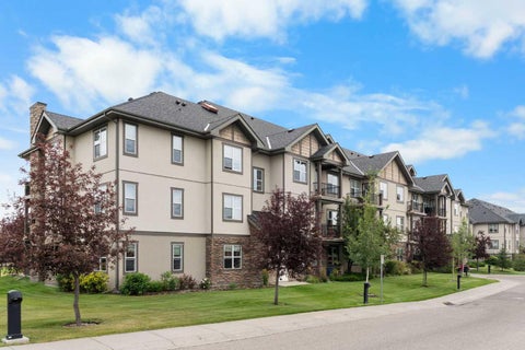 Photo of 25 Prestwick Drive SE #310, Calgary, AB T2Z 4Z1 (MLS # A2336501)
