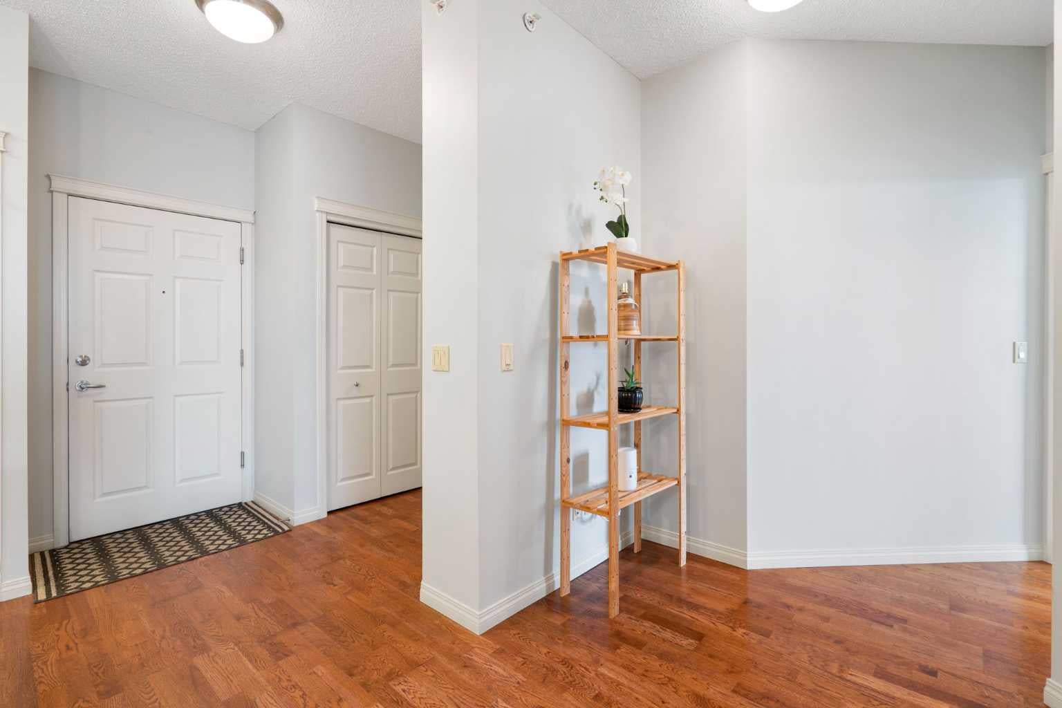 25 Prestwick Drive SE 310