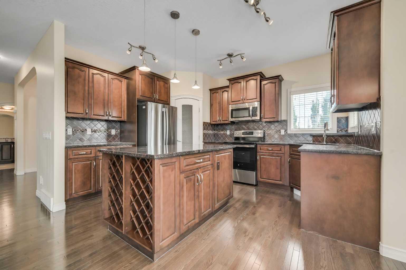 43 Sage Valley Court NW