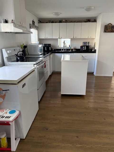 Tiny photo for 99 Arbour Lake Road NW #180, Calgary, AB T3G 4E4 (MLS # A2282886)