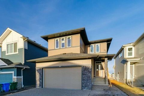 144 Hotchkiss Common SE Calgary AB T3S 0N8
