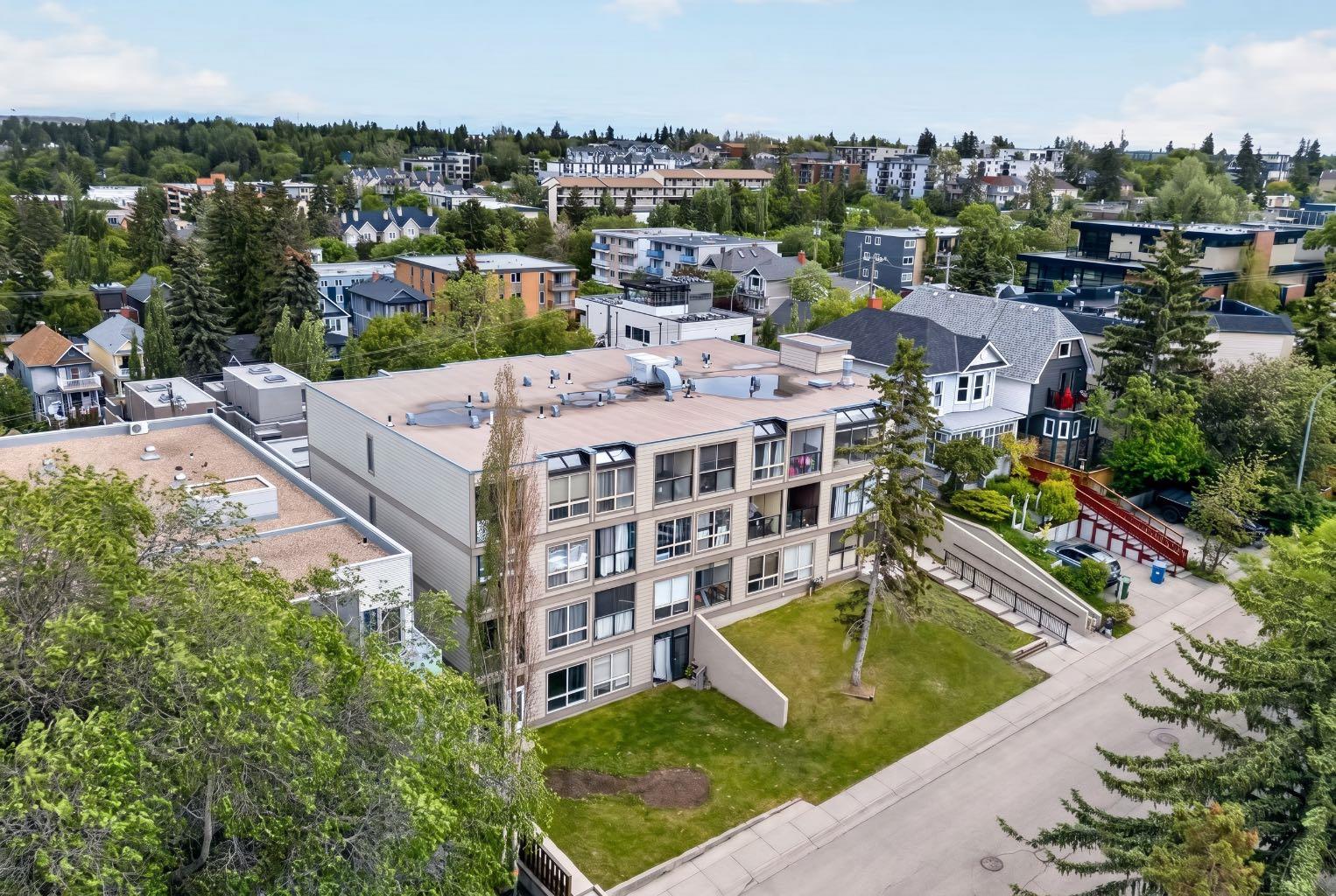 2130 17 Street SW 208