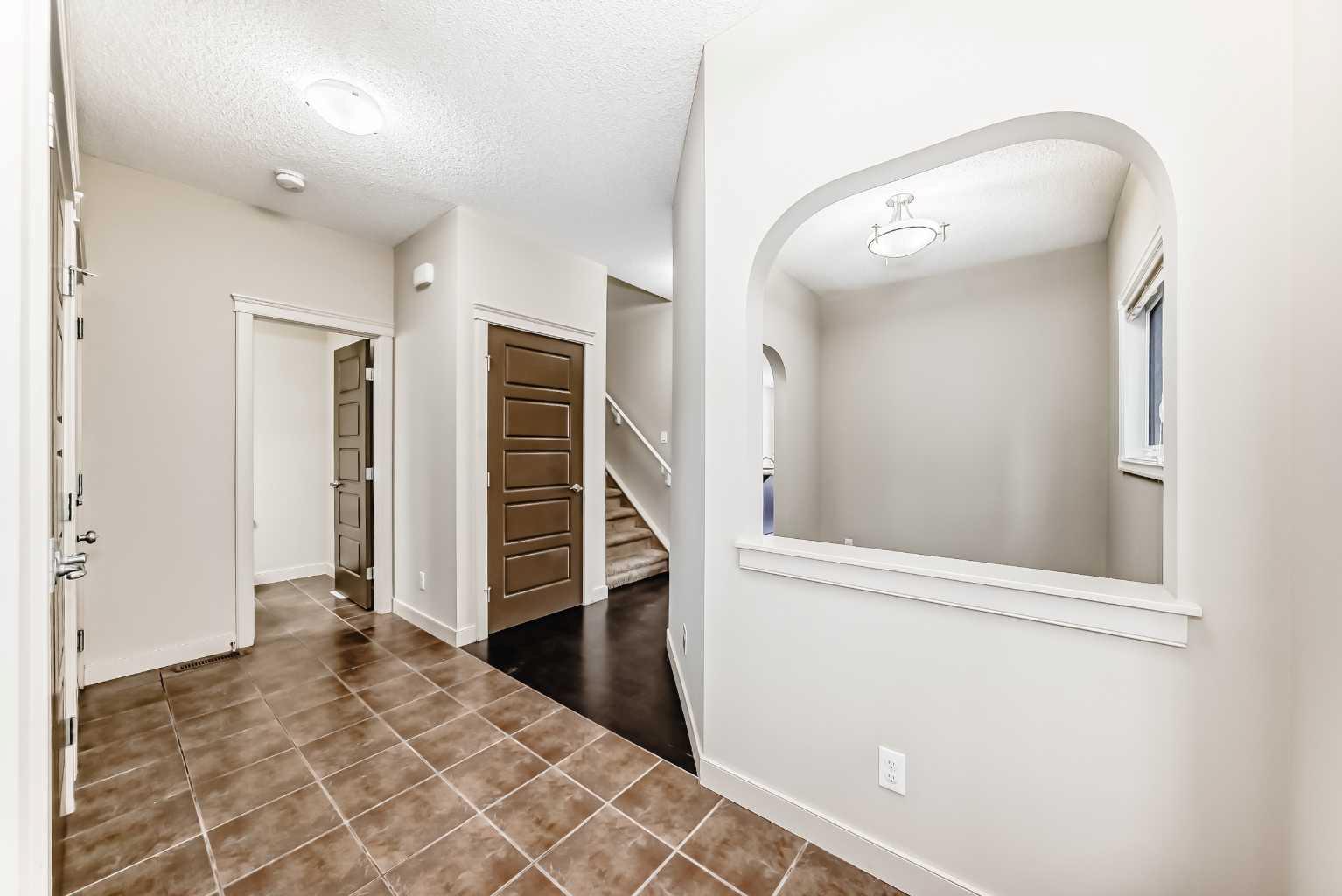 6 Evanspark Manor NW