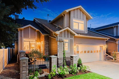 10 Varsity Estates Park NW Calgary AB T3A 1W5