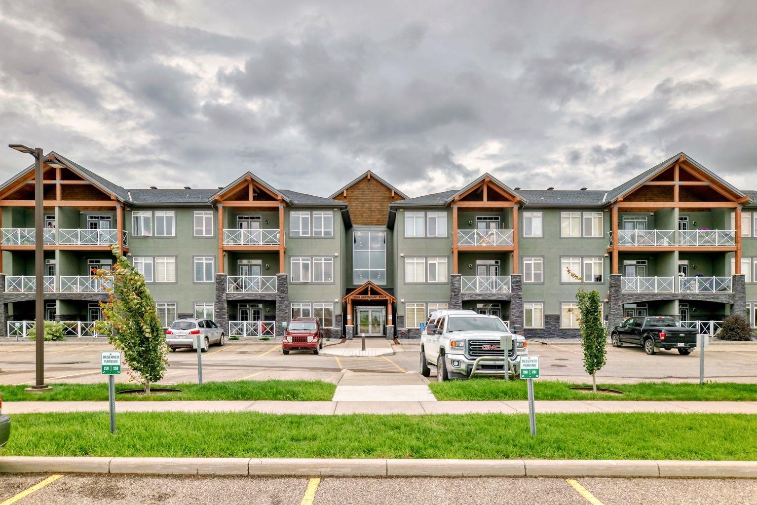 1005B Westmount Drive 111