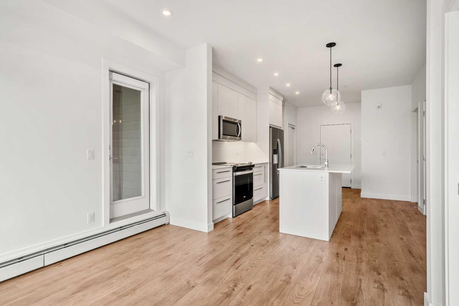395 Skyview Parkway NE 2318