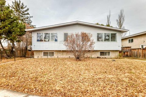 Photo of 16 Beaver Dam Place NE, Calgary, AB T2K 4X3 (MLS # A2269615)