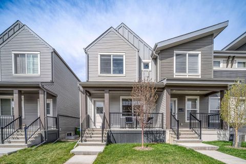 Photo of 21 Sage Hill Path NW, Calgary, AB T3R 2A7 (MLS # A2303335)