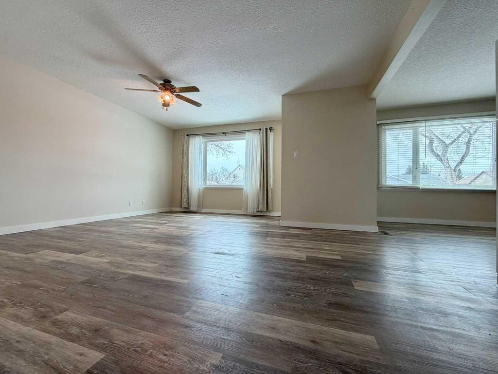 Photo of 830 6 Avenue, Wainwright, AB T9W 1C2 (MLS # A2306027)