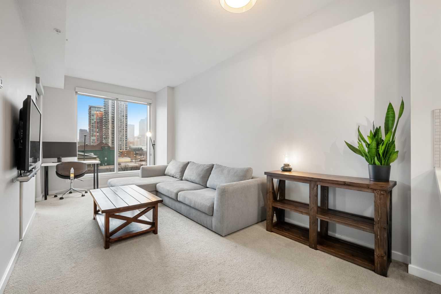 1320 1 Street SE 305