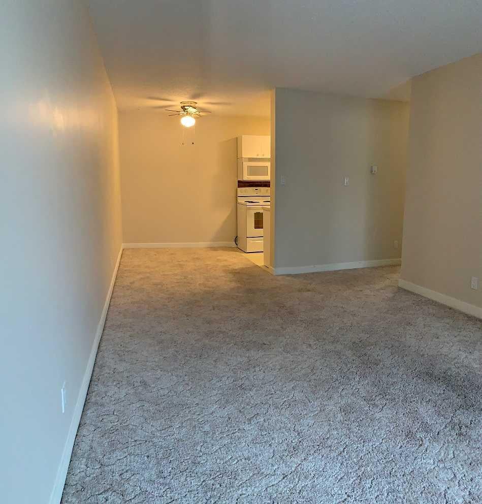 10 Northstar Drive S