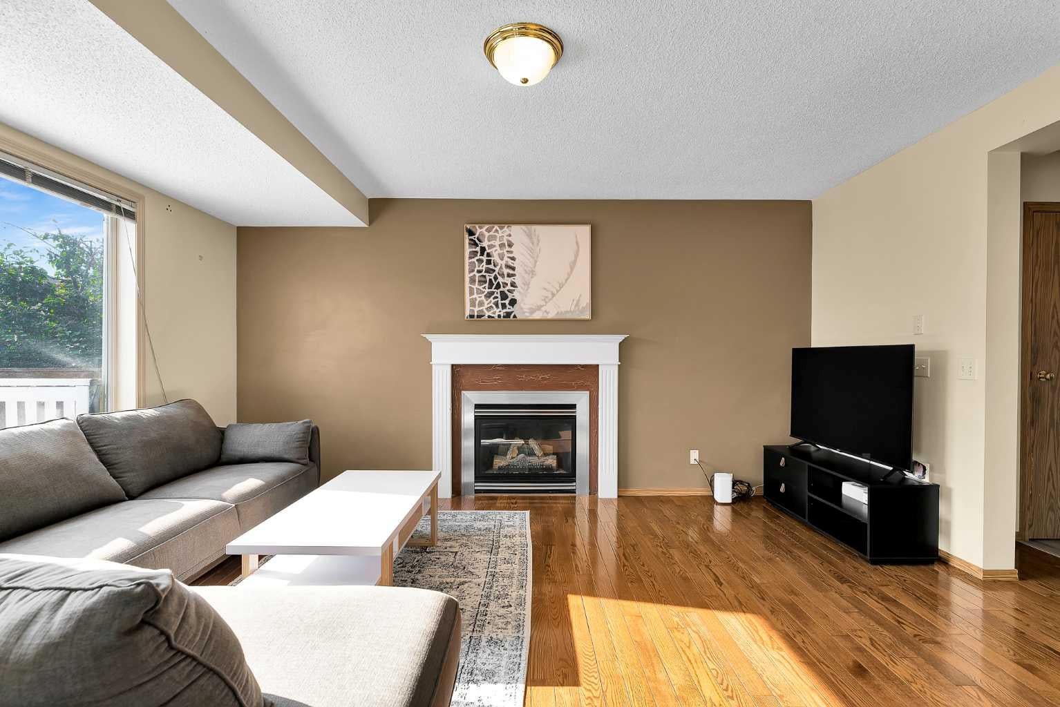 182 Citadel Bluff Close NW