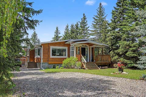 Photo of 405 Ghost Lake Village, Ghost Lake, AB T4C 1B2 (MLS # A2338281)
