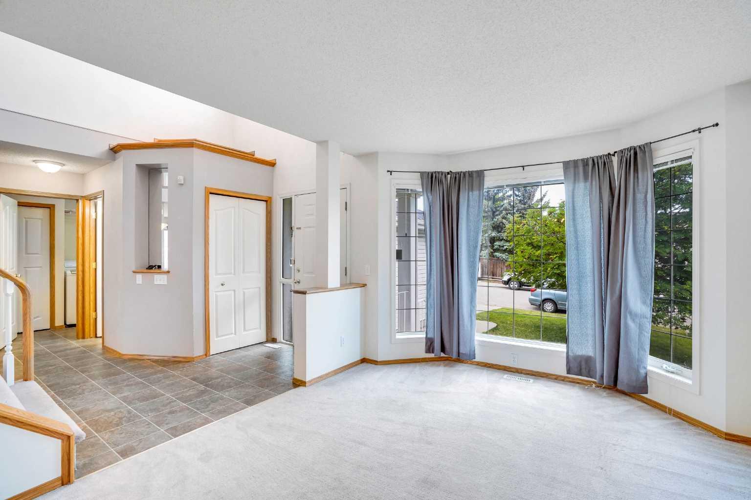 82 Edgevalley Close NW